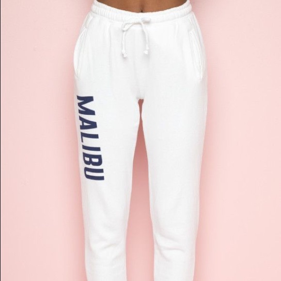 Brandy Melville Pants - Brandy Melville Rosa Sweatpants